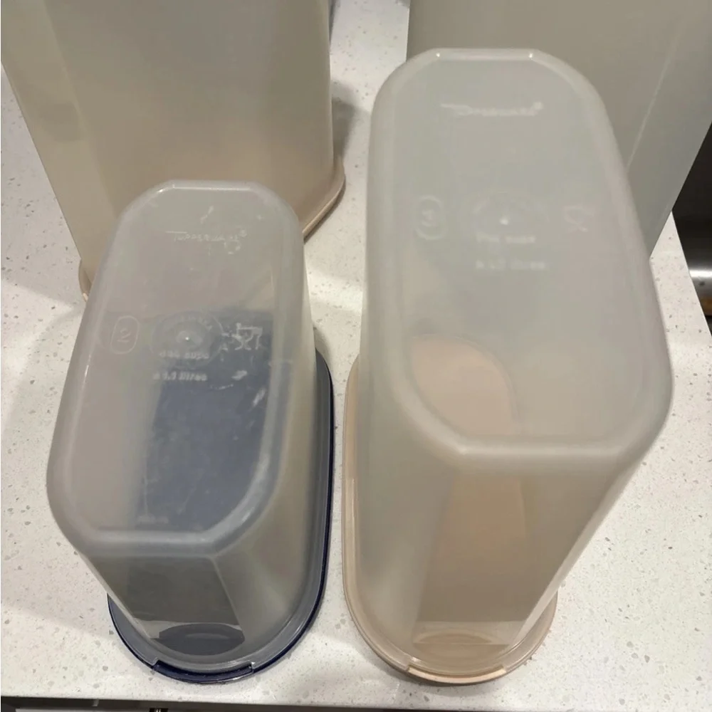 Tupperware Oval Modular Mates With Easy Pour Spout Lids SZ 2,3,4,5 Bundle set